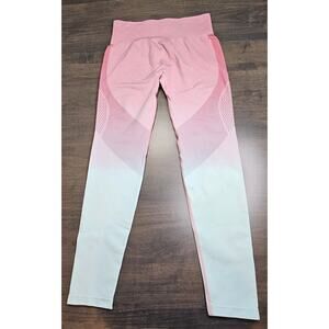 Women’s Medium Booty Lift High Waisted Booty Scrunch Pink Fade Leggings Yoga